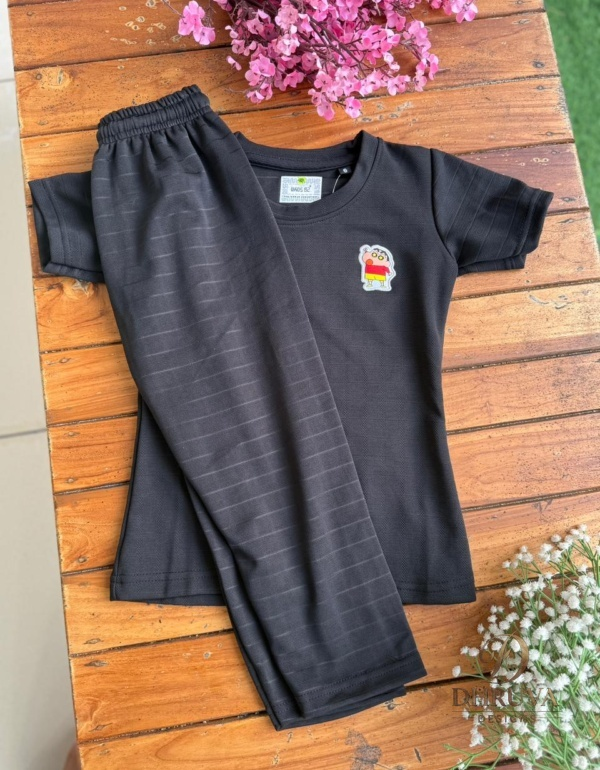 DhruvaDesigns-mq7vewj0cd5l