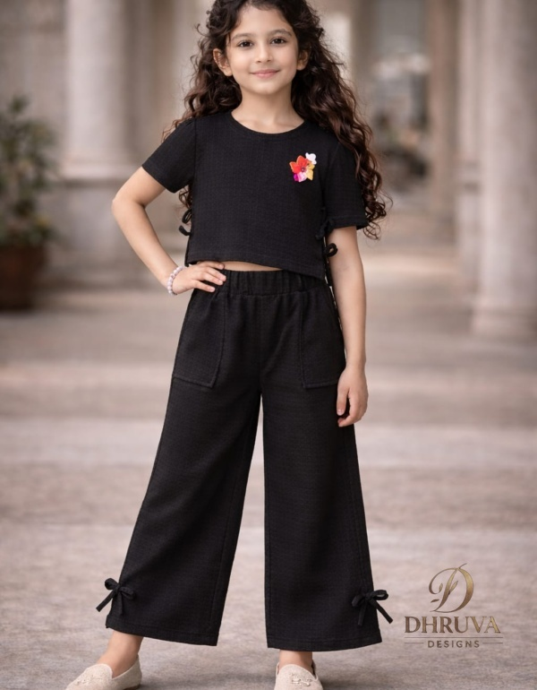 DhruvaDesigns-dfphgr3ait91