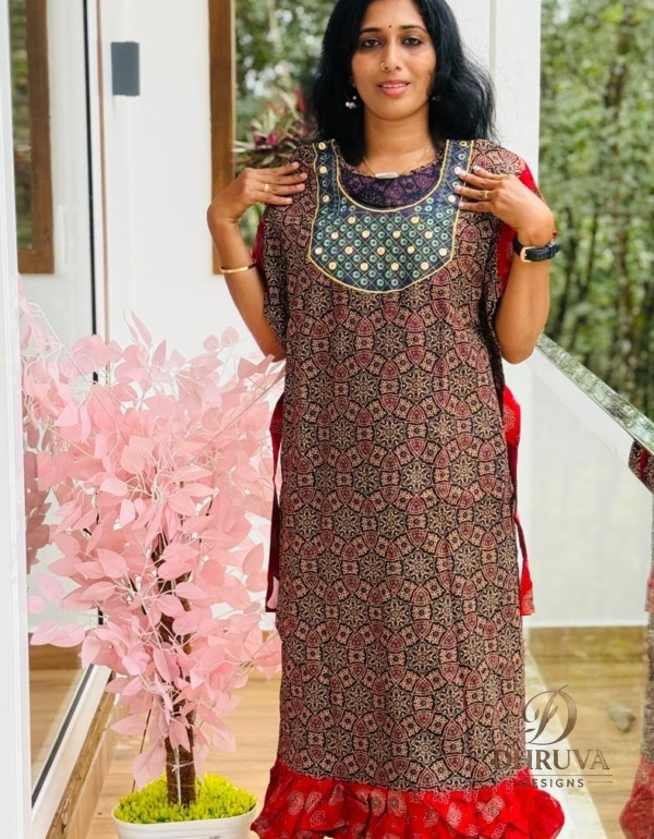 DhruvaDesigns-ig174wxm1pca