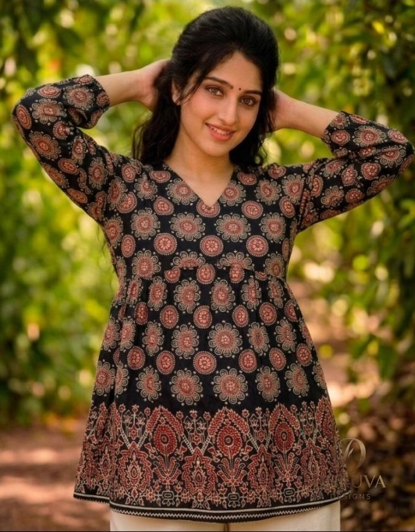 DhruvaDesigns-0q2kwo7rfzvz