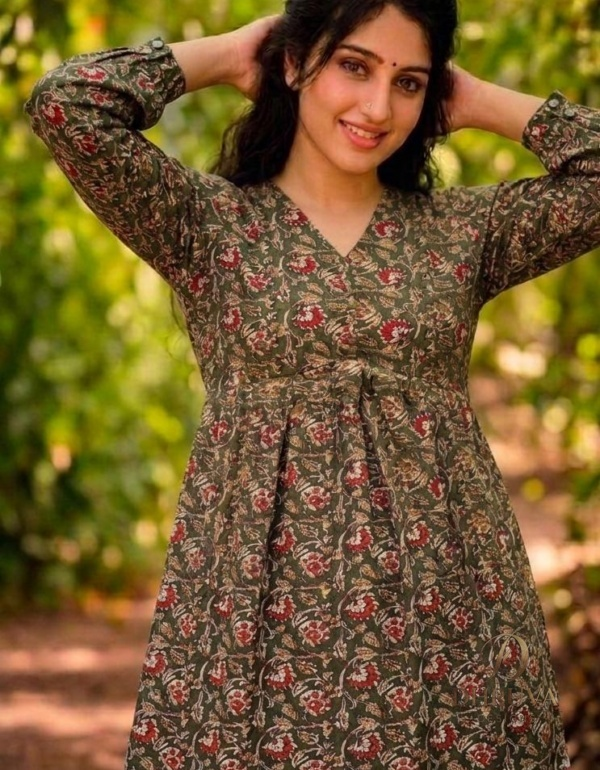 DhruvaDesigns-6622oxlbfcot