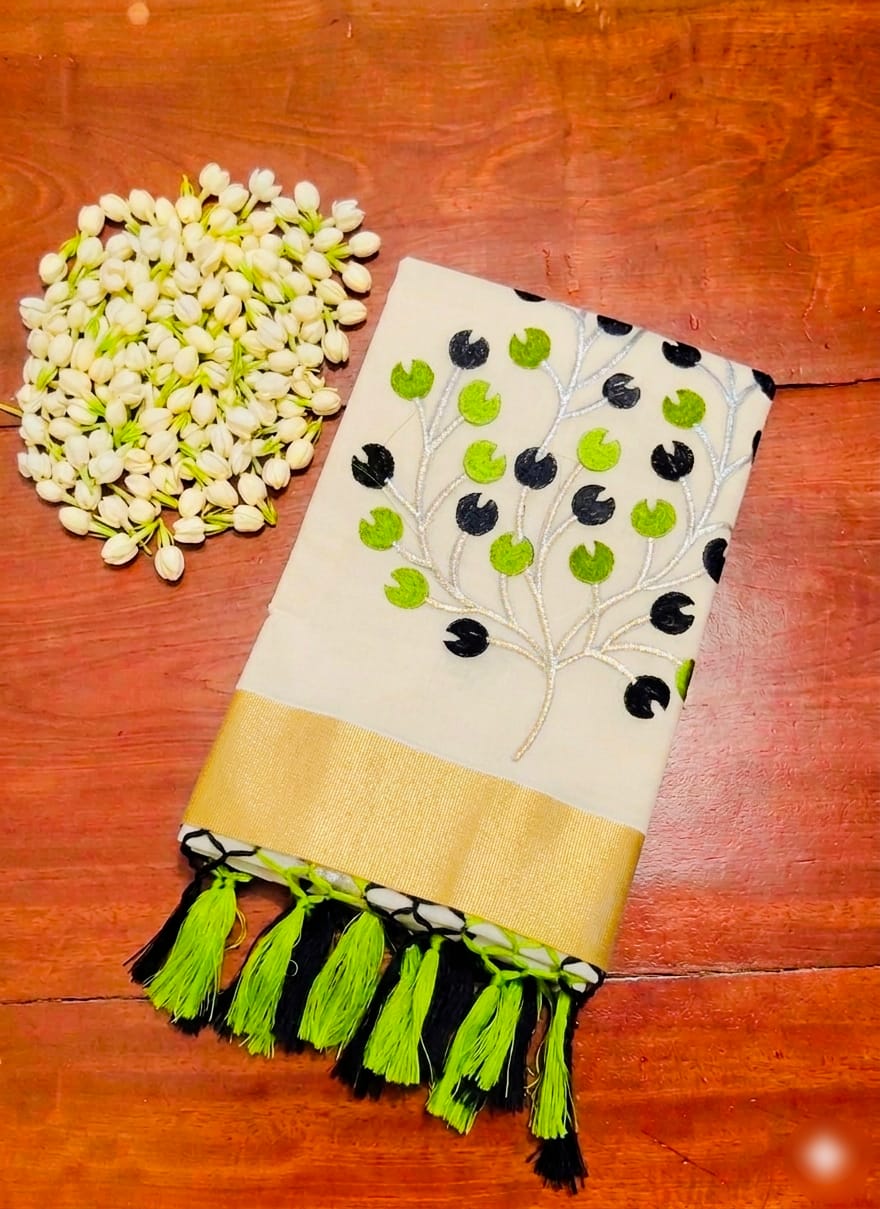 A0A72 Cotton Embroidery Silver Kasavu Saree - Image 4
