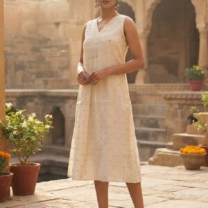 A0A56 Women's MIZHI Onam outfit – Elegant Casual Wear